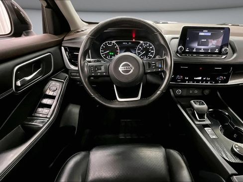 Used 2021 Nissan Rogue SV w/ Premium Package AWD/4WD image 8