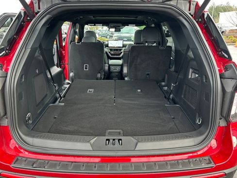 Used 2025 Ford Explorer ST w/ Sun And Sound Package image 32