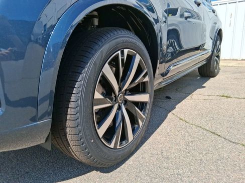 New 2026 Volvo XC90 B5 Core w/ Protection Package AWD/4WD image 4