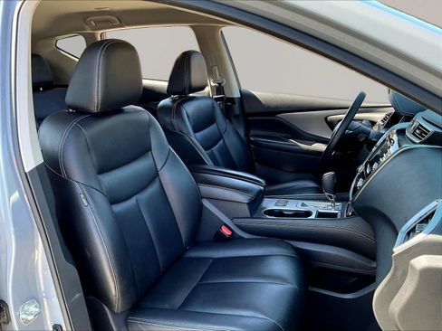 Certified 2022 Nissan Murano SV w/ SV Midnight Edition Package AWD/4WD image 28
