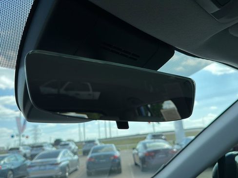 Used 2026 Toyota Corolla Cross LE image 28