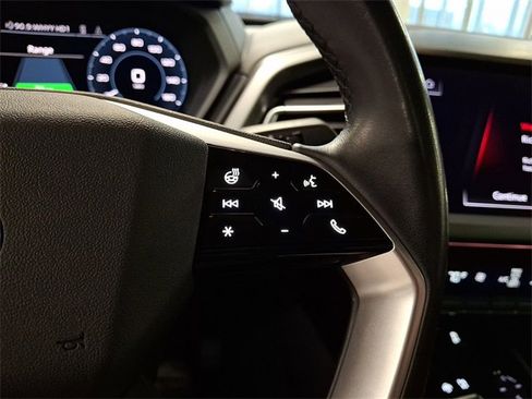 Used 2023 Audi Q4 e-tron Premium Plus image 21