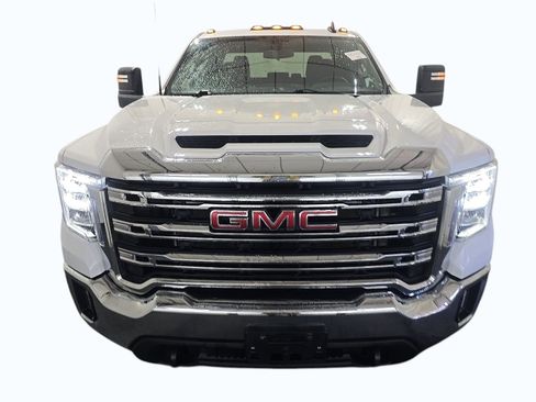 Used 2022 GMC Sierra 2500 SLE w/ SLE Convenience Package AWD/4WD image 2