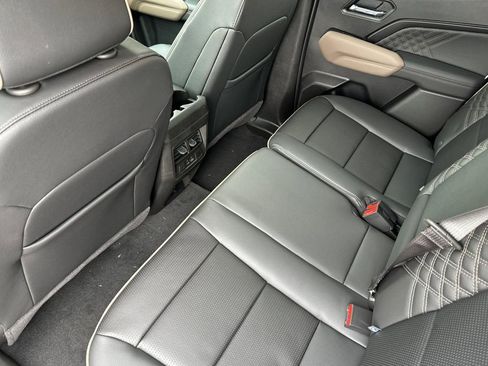 New 2026 GMC Canyon Denali AWD/4WD image 12