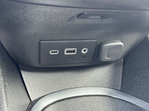 Used 2020 Chevrolet Malibu LT FWD image 30