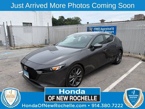 Used 2019 MAZDA MAZDA3 AWD Hatchback w/ Preferred Pkg image 1
