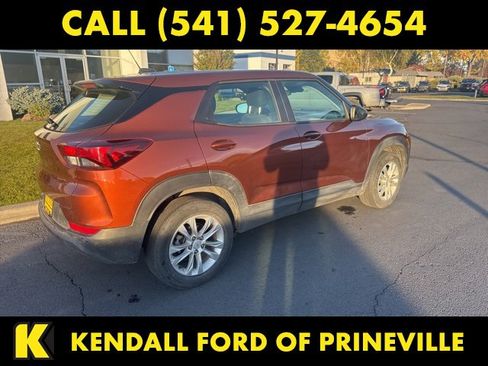 Used 2021 Chevrolet TrailBlazer LS image 10