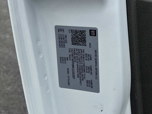 Used 2024 GMC Savana 2500 w/ Driver Convenience Package image 30