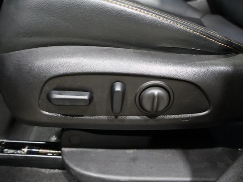 Used 2018 GMC Terrain SLT w/ Preferred Package image 13