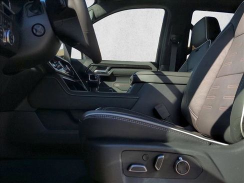 New 2026 GMC Sierra 1500 AT4X image 9