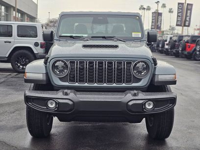 New 2026 Jeep Gladiator Sport