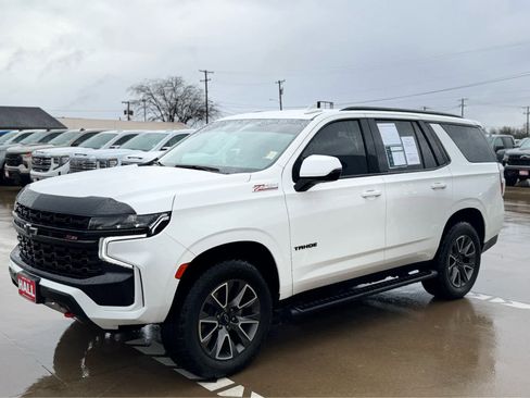 Certified 2023 Chevrolet Tahoe Z71 w/ Luxury Package image 2