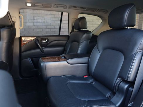 Used 2019 INFINITI QX80 Luxe w/ 22" Wheel Package AWD/4WD image 23