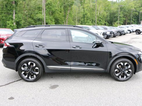 Used 2024 Kia Sportage X-Line AWD/4WD image 9