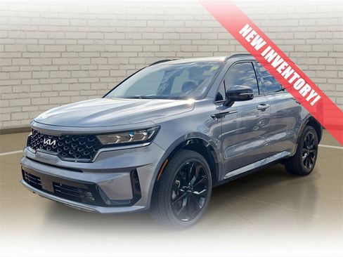 Used 2023 Kia Sorento SX image 1