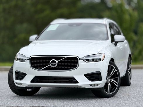 Used 2019 Volvo XC60 T5 R-Design w/ Protection Package Premier FWD image 2