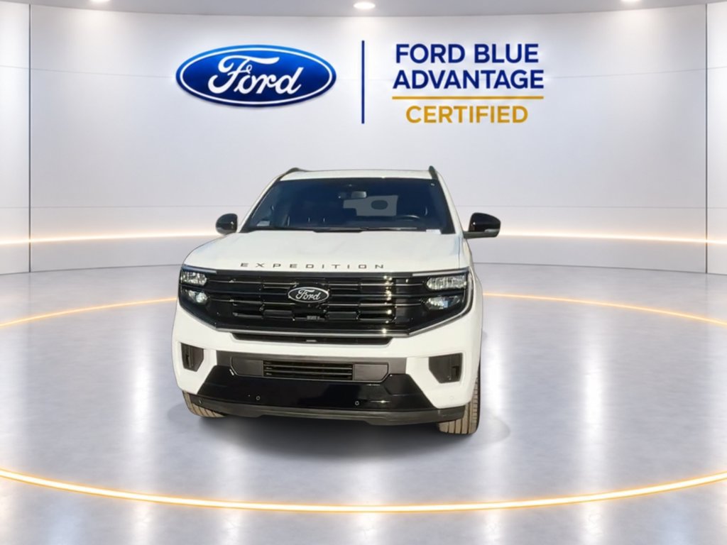 Certified 2025 Ford Expedition Max Platinum w/ Stealth Appearance Package AWD/4WD image 4
