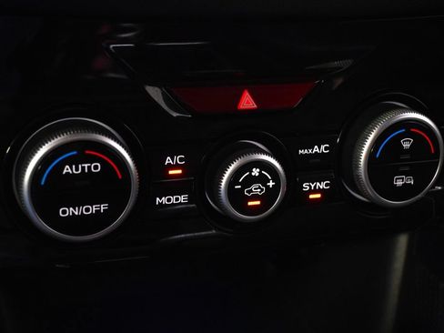Used 2023 Subaru Forester Touring AWD/4WD image 34