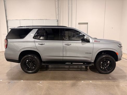 Used 2024 Chevrolet Tahoe Z71 w/ Z71 Off-Road Package image 4