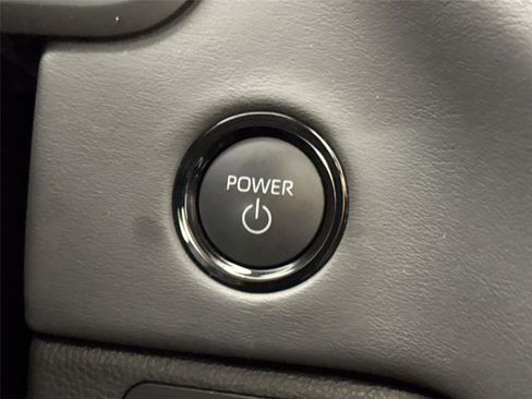 Certified 2025 Toyota Sequoia Platinum image 20