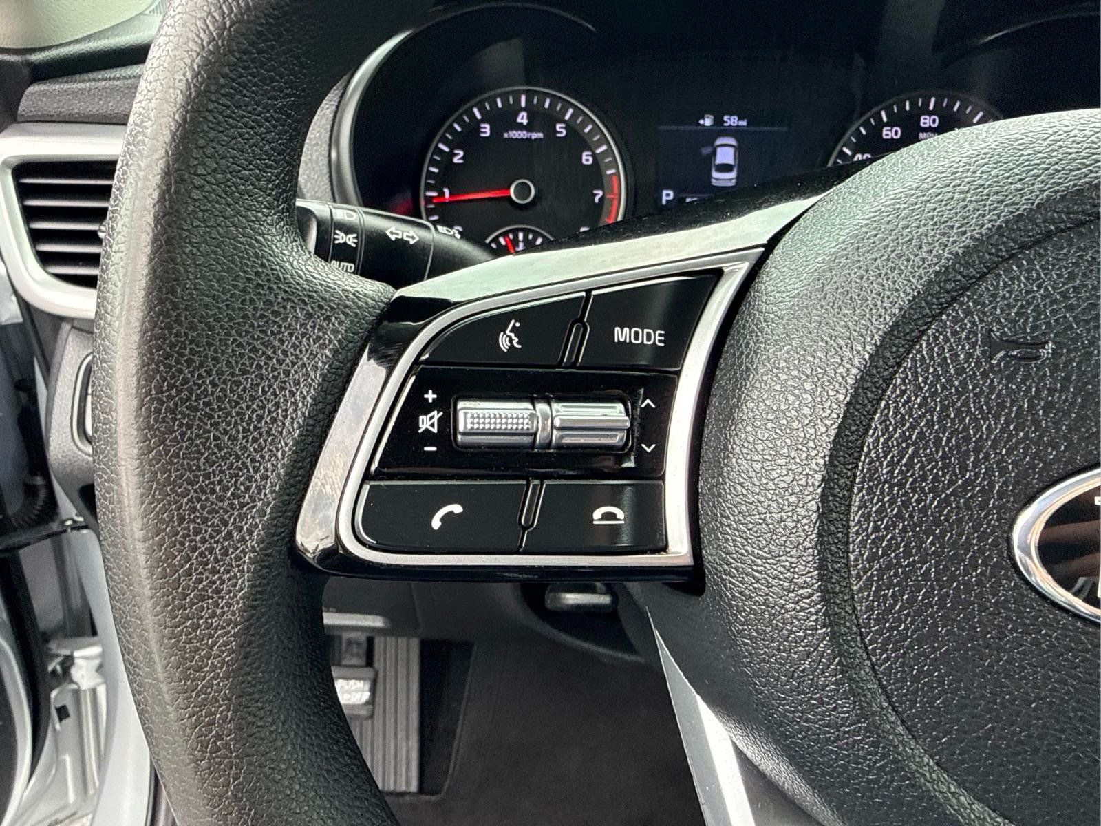 Used 2020 Kia Optima LX FWD image 27
