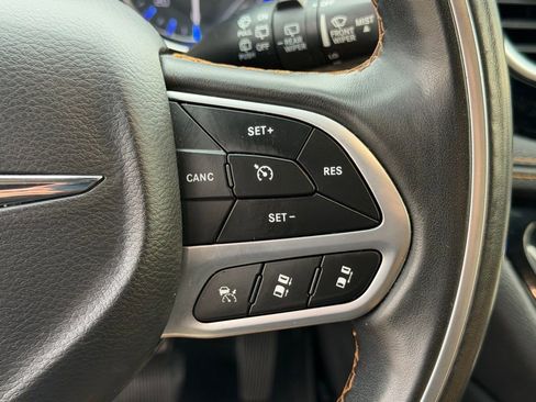 Certified 2021 Chrysler Pacifica Pinnacle image 20