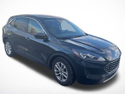 Certified 2022 Ford Escape SE w/ Cold Weather Package image 9