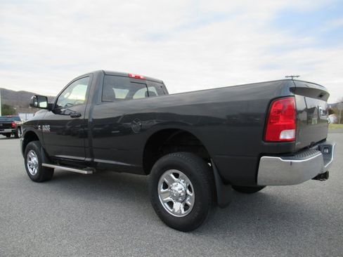 Used 2017 RAM 3500 Tradesman w/ Chrome Appearance Group image 5