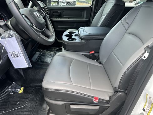 New 2026 RAM 5500 Tradesman AWD/4WD image 10