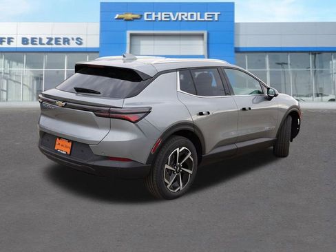 New 2026 Chevrolet Equinox EV LT image 3