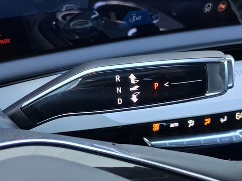 New 2026 Cadillac Optiq Luxury 1 image 12