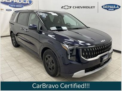 Used 2025 Kia Carnival LXS