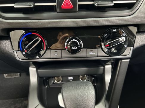 New 2026 Kia Seltos LX AWD/4WD image 16