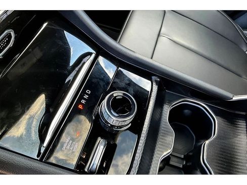 New 2026 Jeep Grand Cherokee L Limited w/ Limited Altitude Package AWD/4WD image 9
