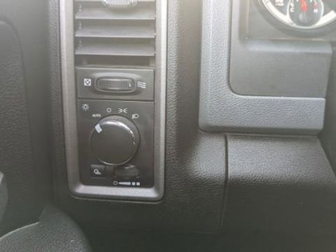 Used 2019 RAM 1500 Tradesman image 27