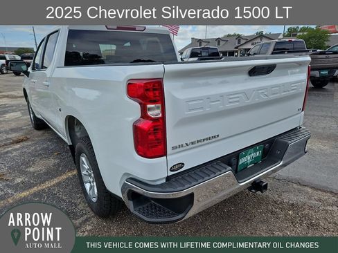 Used 2025 Chevrolet Silverado 1500 LT RWD image 9
