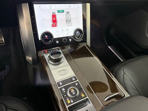 Used 2021 Land Rover Range Rover Westminster Edition image 22