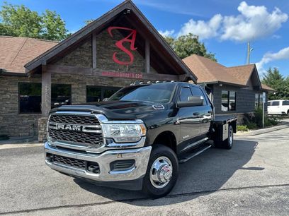 Used 2019 RAM 3500 Tradesman w/ Chrome Appearance Group
