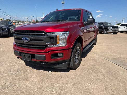 Used 2020 Ford F150 XLT w/ Equipment Group 302A Luxury AWD/4WD image 3