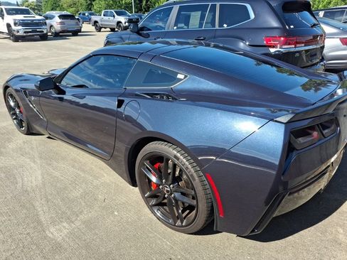 Used 2014 Chevrolet Corvette Stingray Coupe RWD image 6