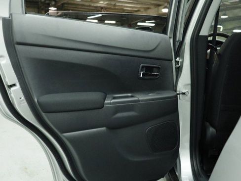 New 2026 Mitsubishi Outlander Sport LE AWD/4WD image 26