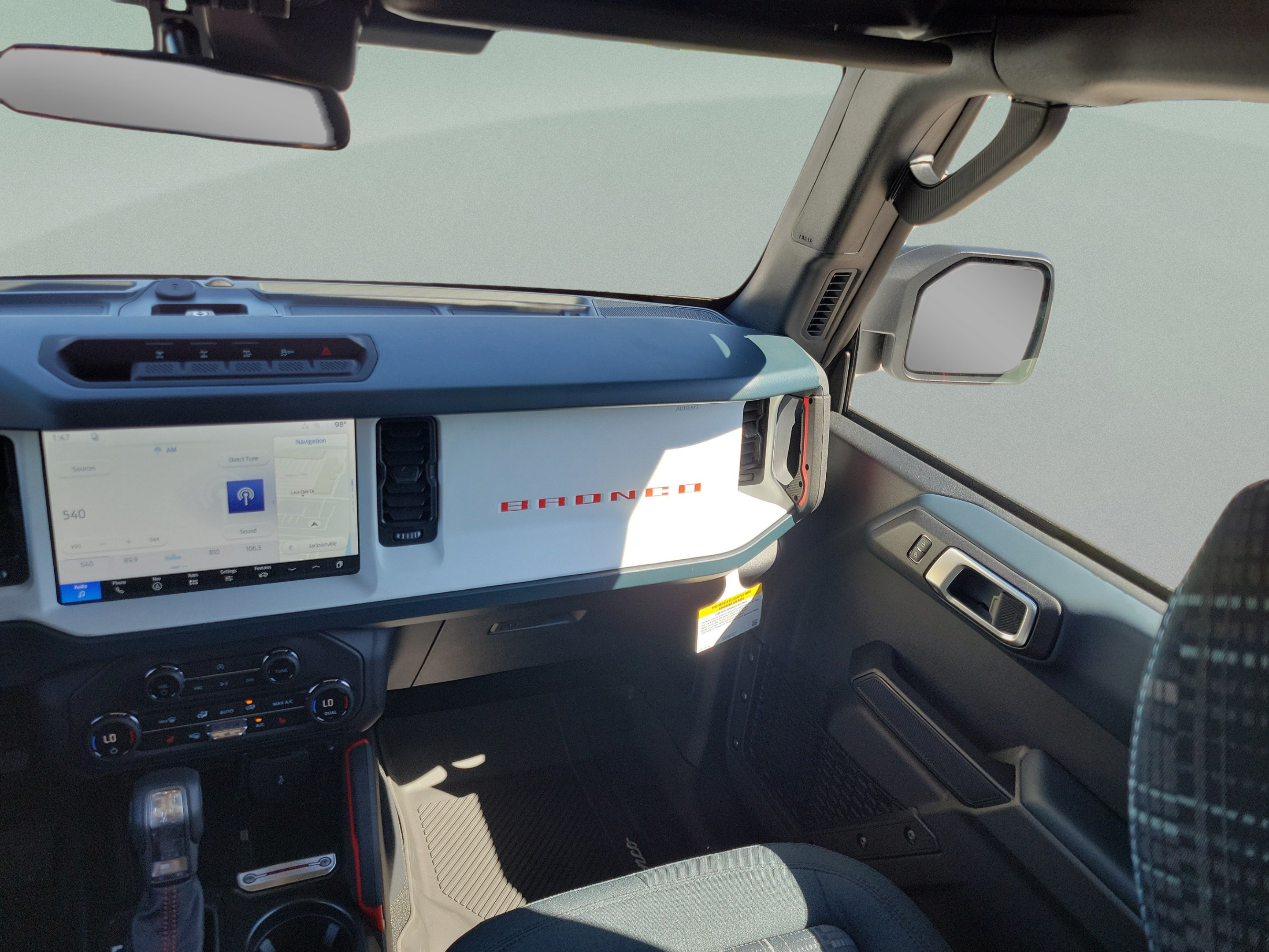 New 2026 Ford Bronco Heritage Edition AWD/4WD image 7