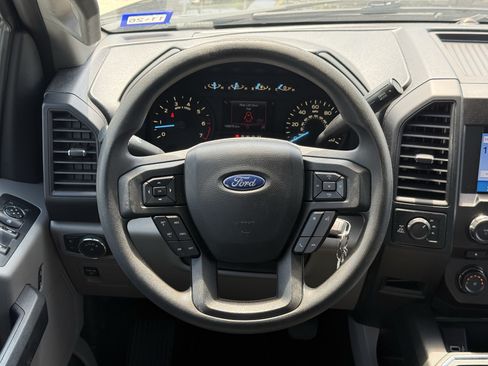 Used 2018 Ford F150 XL w/ Equipment Group 101A Mid AWD/4WD image 15