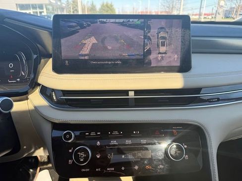 Used 2025 INFINITI QX60 Luxe w/ Lighting Package (N94) image 23