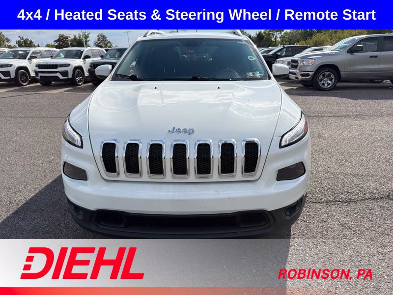 Used 2017 Jeep Cherokee Latitude w/ Cold Weather Group AWD/4WD image 3