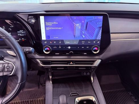 Certified 2025 Lexus RX 350 Premium image 24