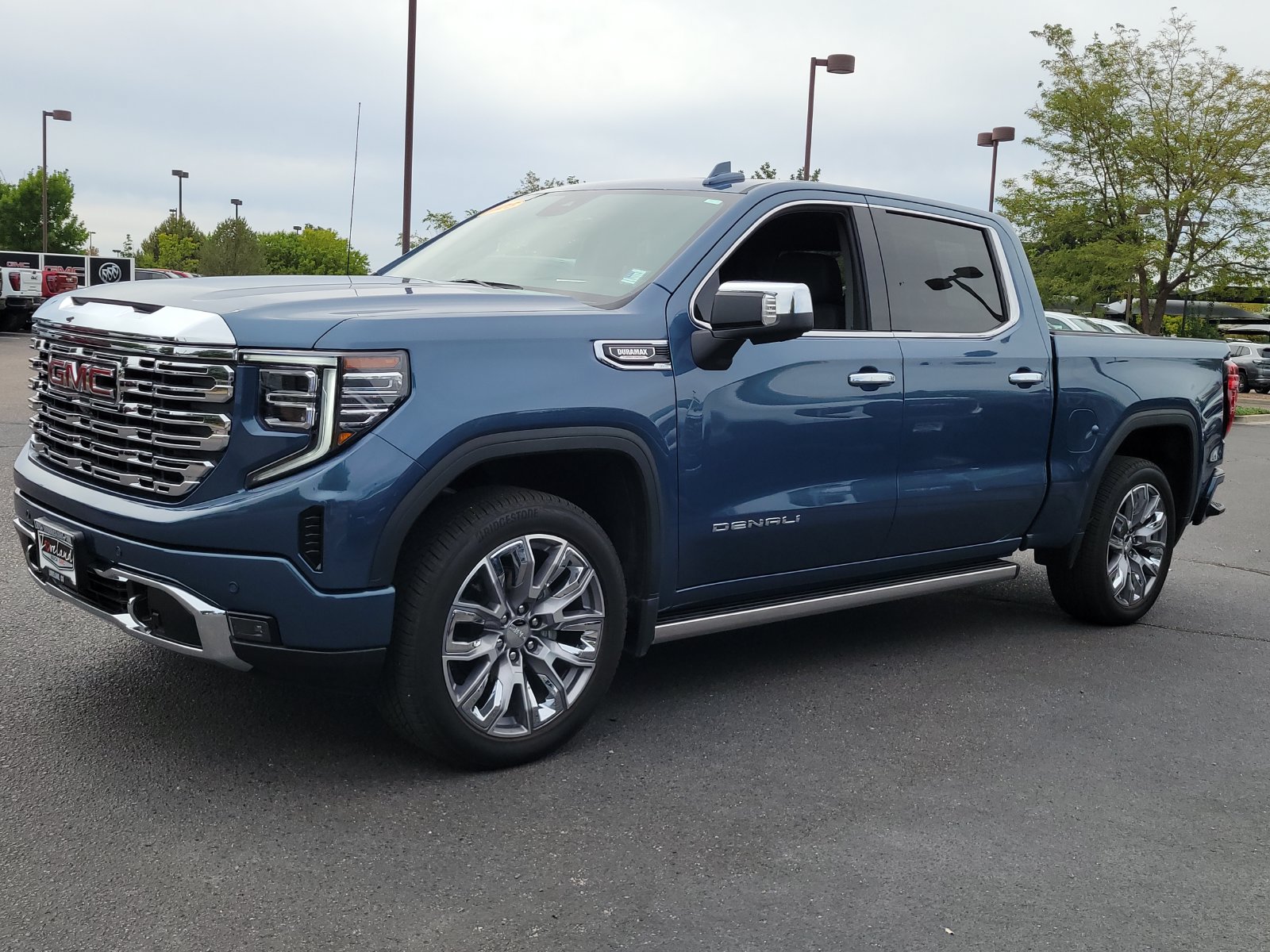 Used 2025 GMC Sierra 1500 Denali w/ Denali Reserve Package AWD/4WD image 6