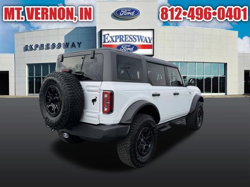 Used 2023 Ford Bronco Wildtrak AWD/4WD image 6