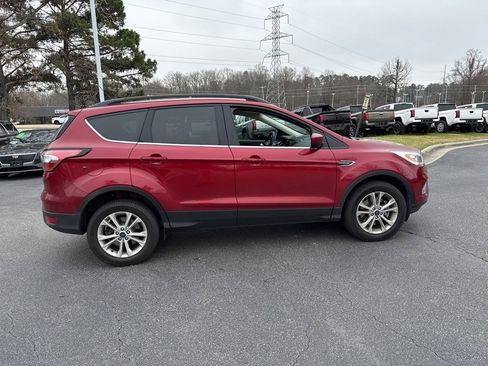 Used 2018 Ford Escape SEL image 6