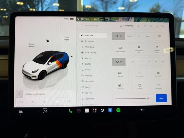 Used 2022 Tesla Model Y Performance AWD/4WD image 27